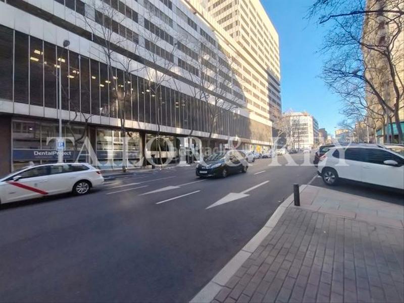 Foto 5cd53dcd-0082-440b-af3a-ca20ba48efb9. Lloguer oficina amb calefacció a Castillejos-Cuzco Madrid