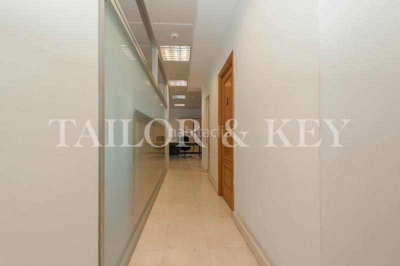 Foto 8b1cead1-486a-4979-934d-baff7e82c1da. Oficina en El Viso Madrid