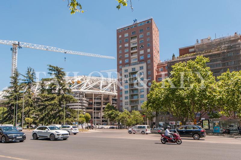 Foto b04687df-2d95-4d76-8f76-eba5aa690ac8. Oficina en El Viso Madrid