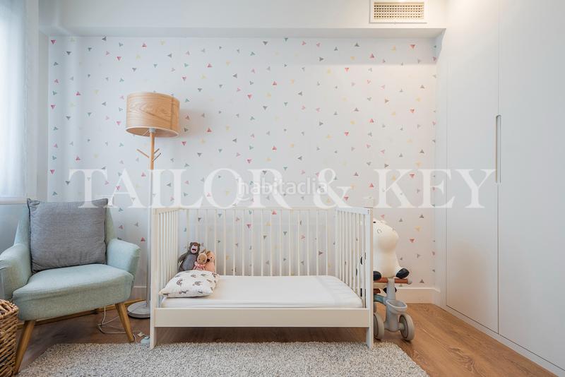 Foto a23a1cb8-8ba2-4c20-8c0c-5bb00064f23a. Pis a Ríos Rosas-Nuevos Ministerios Madrid