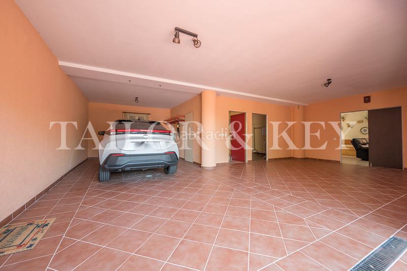 Foto 5cc5033d-c4df-4275-8455-1d1aa7aa1602. Chalet mit heizung parking pool in Altos de Jarama Paracuellos de Jarama