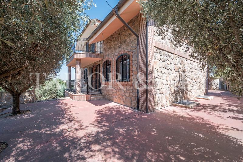 Foto fd4c0b1f-8597-4453-972a-71136e65f77d. Chalet mit heizung parking pool in Altos de Jarama Paracuellos de Jarama