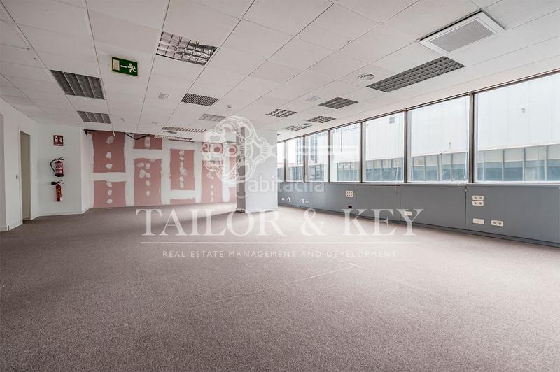 Foto f9bd2b53-fc11-4ef4-bcfe-e315488758f2. Rent office space in Cuatro Caminos - Azca Madrid