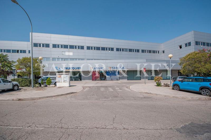 Foto 49f7cff8-2822-46da-b5b6-4b528a1c3e8c. Office space with heating parking in Los Olivos-Los Ángeles Getafe