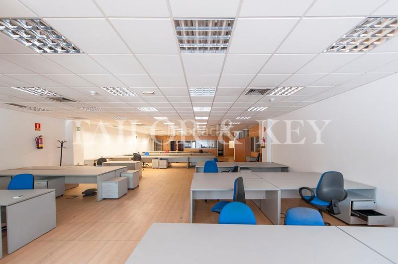 Foto 510df4e8-2283-4924-8d6f-81592d04dfa2. Office space with heating parking in Los Olivos-Los Ángeles Getafe