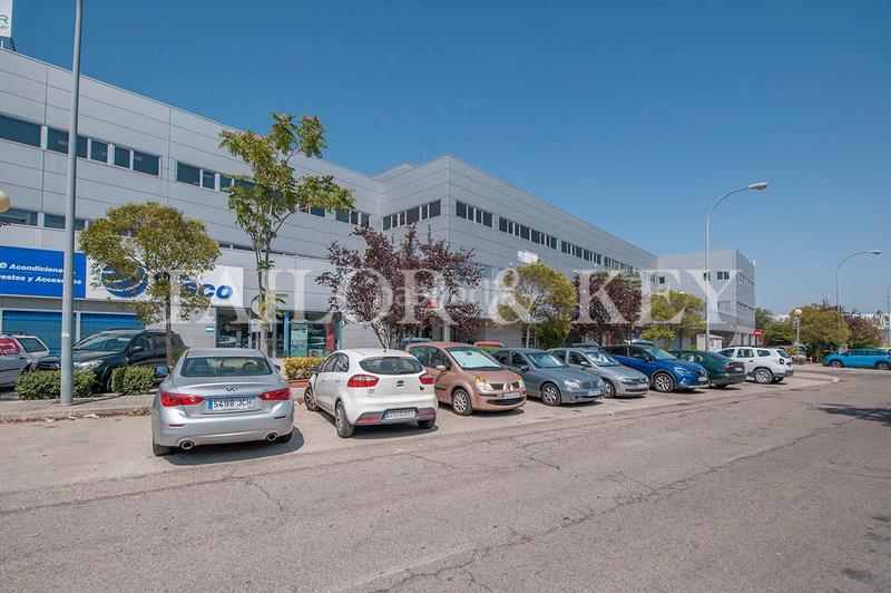 Foto cca34a9b-32a7-4007-ae10-a653b29078eb. Office space with heating parking in Los Olivos-Los Ángeles Getafe