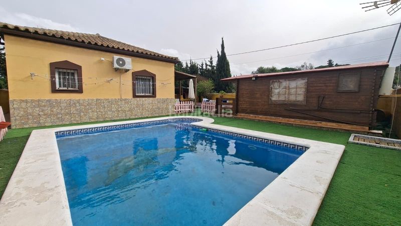 Foto 1165e577-ae4f-45a0-a396-ac92bfc1fd3f. Xalet amb xemeneia piscina a Los Franceses - La Vega Chiclana de la Frontera