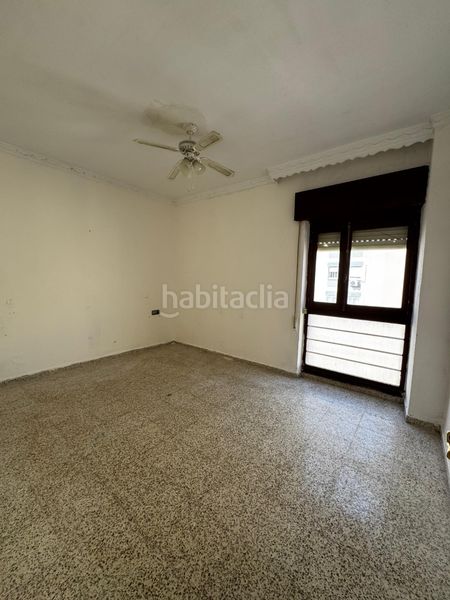 Foto b12e5c7b-18a6-4fbb-8620-f8798a685185. Piso  " zona falla " en El Carmen San Fernando