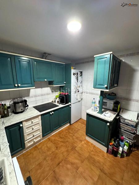 Foto ec11ca3e-cd23-4729-b69b-5a9ad04db7fa. Casa adossada amb aparcament a Écija