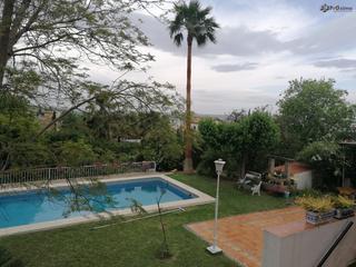 Casa a Écija. Chalet cuesta blanca