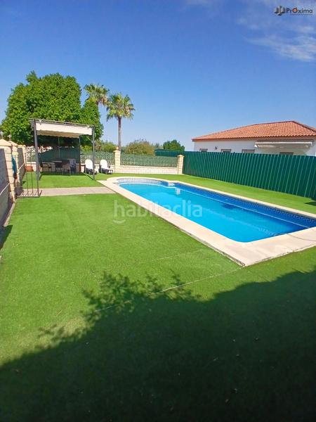 Foto 351eab49-3b0b-4335-8d48-9aa27b4da4f6. Chalet  en los algarbes en Carlota (La)