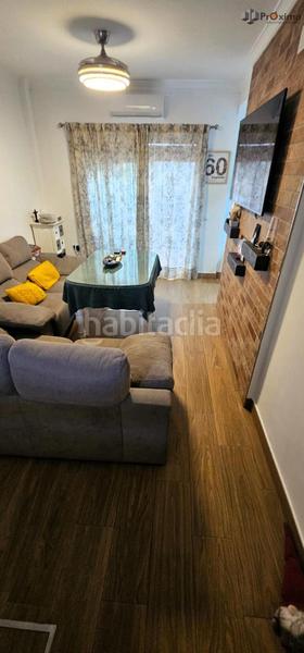 Foto b9358204-bfb5-4b34-88ef-d099c4f5d057. Casa adosada calle córdoba en Población de Arroyo