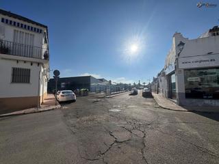 Aparcament cotxe a Écija. Los miradores  la ballena azul.