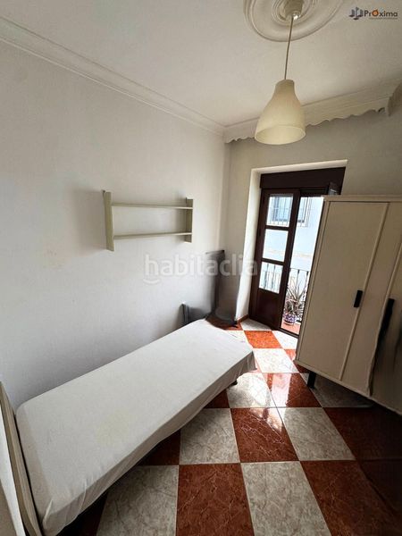 Foto d4a1b65c-fa01-4c98-b4dd-f246f8324785. Casa adossada a Écija