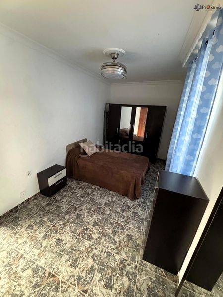 Foto fdcdeb6e-351c-4bf1-9cbc-9bd2d763bf80. Casa adossada a Écija