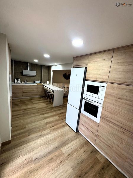 Foto 471e0d92-a65b-43f9-b828-58183f9fd567. Casa a Écija