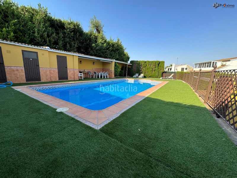 Foto 15f4d636-727f-4ea8-b91e-0ac8b361c385. Xalet amb aparcament piscina a Écija