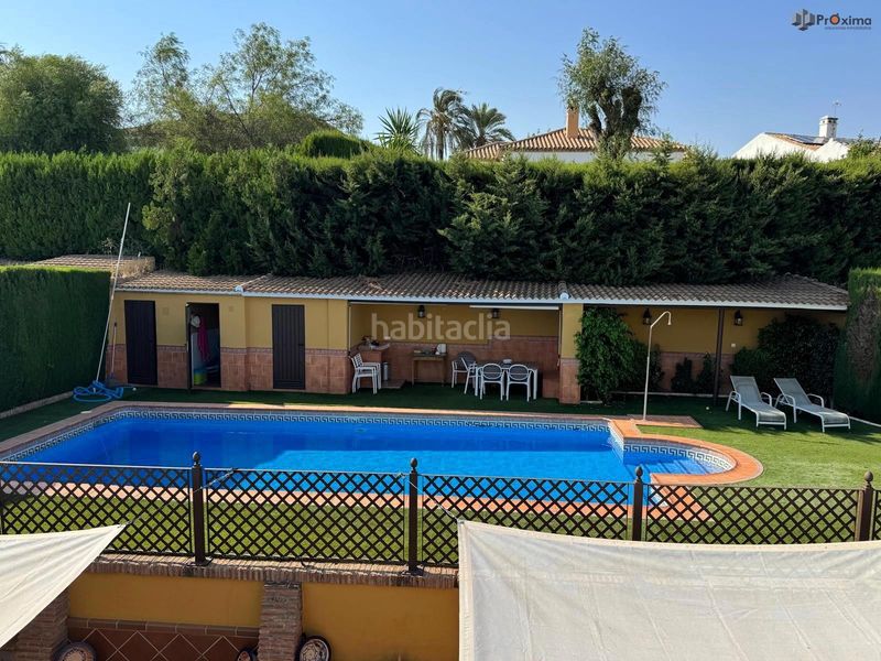 Foto 85c19d9e-7a4a-4365-ae18-86877d9fbb3f. Xalet amb aparcament piscina a Écija