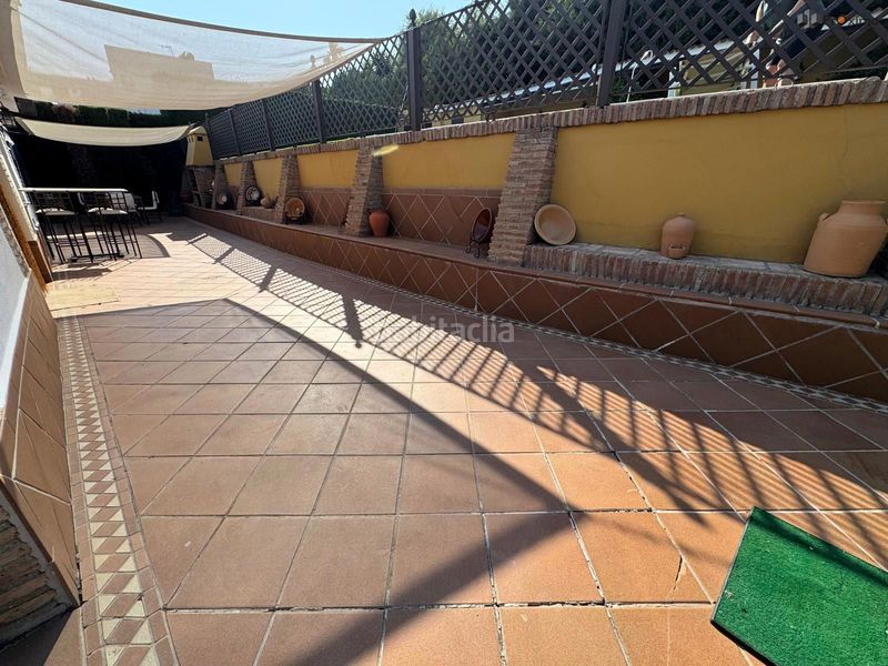 Foto b7c5faf1-f09e-4f00-9165-cf0841d4b069. Xalet amb aparcament piscina a Écija