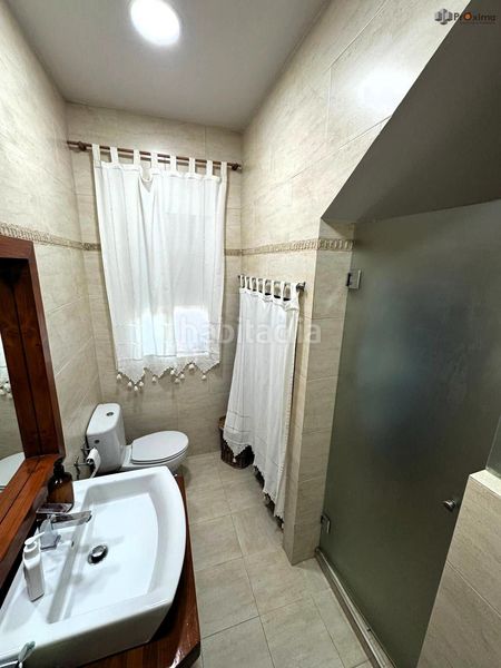 Foto c301a552-29da-43c3-a938-a66ed43903b0. Xalet amb aparcament piscina a Écija