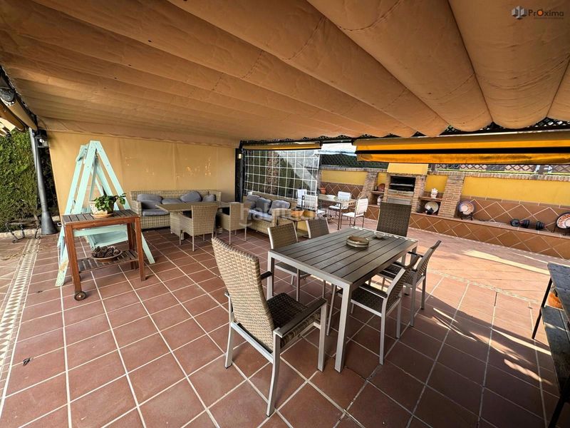 Foto f3913f9b-2d02-4970-8074-8986b3ad93fb. Xalet amb aparcament piscina a Écija