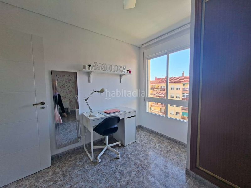 Foto d99362fb-df41-492d-8fa6-9ba9b8b070d0. Pis amb piscina a Hispanidad - Vivar Téllez Vélez - Málaga
