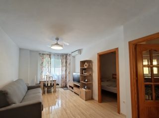 Etagenwohnung  N/a
