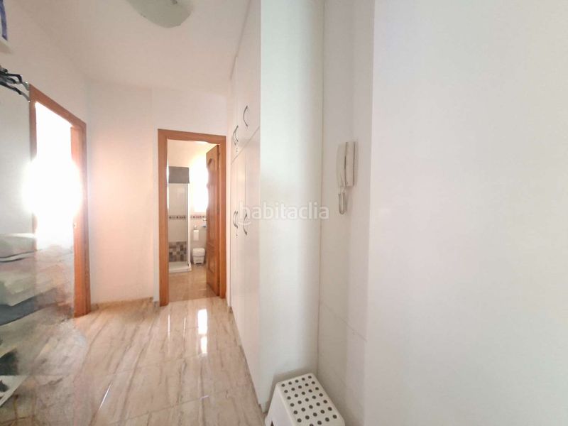 Foto a0393b27-b73f-4fd5-8841-c7259562b595. Pis a Centro Torre del Mar