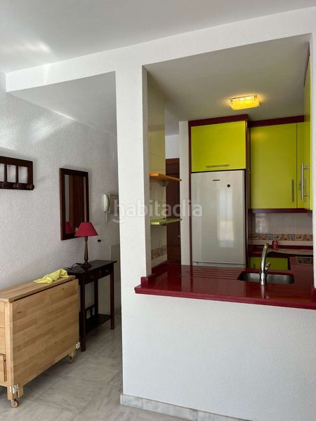 Foto a5549e75-6569-43f7-b7f9-fbd9bdd5a79d. Piso en Centro Internacional Torrox