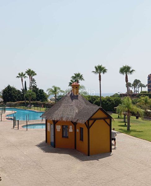 Foto e9a8ff23-4810-4970-8f9c-3c63939e1d4a. Pis amb calefacció aparcament piscina a Velilla - Velilla Taramay Almuñécar