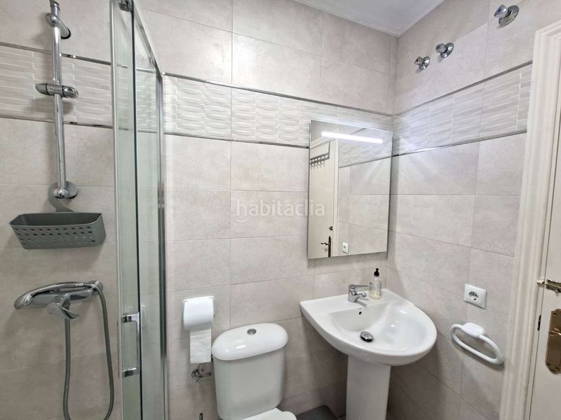 Foto 7c03011d-b9b3-440f-8f33-34723642102c. Apartament amb piscina a El Peñoncillo Torrox