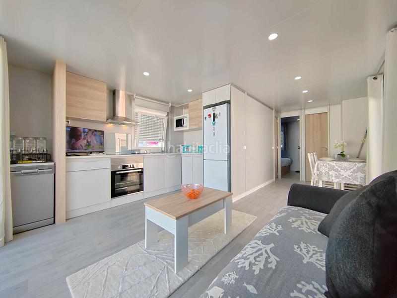 Foto bcda5863-9ca3-4cc2-8876-3df1d862b7a0. Casa a Almayate Bajo