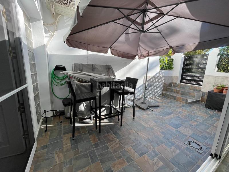 Foto c39112a6-d02c-4dba-86d2-ecac0044615d. Casa a schiera con parcheggio piscina in Viña Málaga Torre del Mar