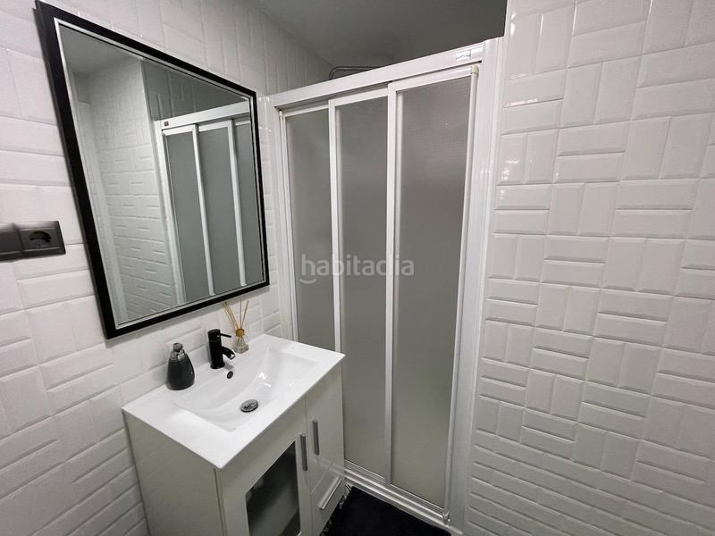 Foto 1b9850af-3ac1-4c44-9bfd-4cb2c9721376. Casa adossada amb aparcament piscina a Viña Málaga Torre del Mar