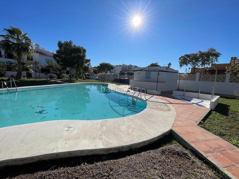 Foto 7b2a0aa6-bd52-445c-b917-63f69d0d57ec. Casa adossada amb aparcament piscina a Viña Málaga Torre del Mar