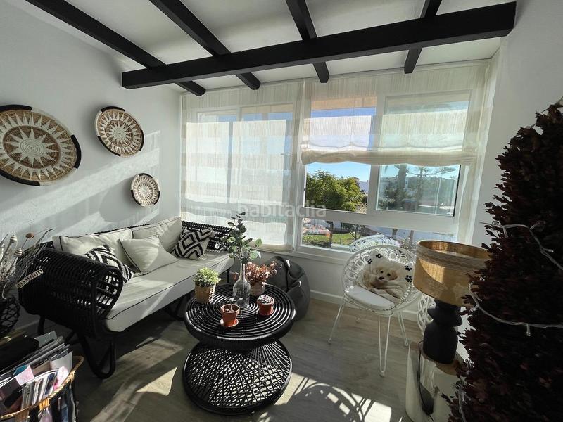 Foto ebaa1c6c-ecb2-42fa-b1b0-0140d63bf375. Maison jumelée avec parking piscine dans Viña Málaga Torre del Mar