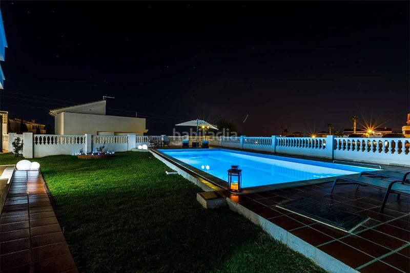 Foto 31ace683-308c-45d7-8825-1340a5d7fe9d. Chalet avec parking piscine dans Caleta de Velez