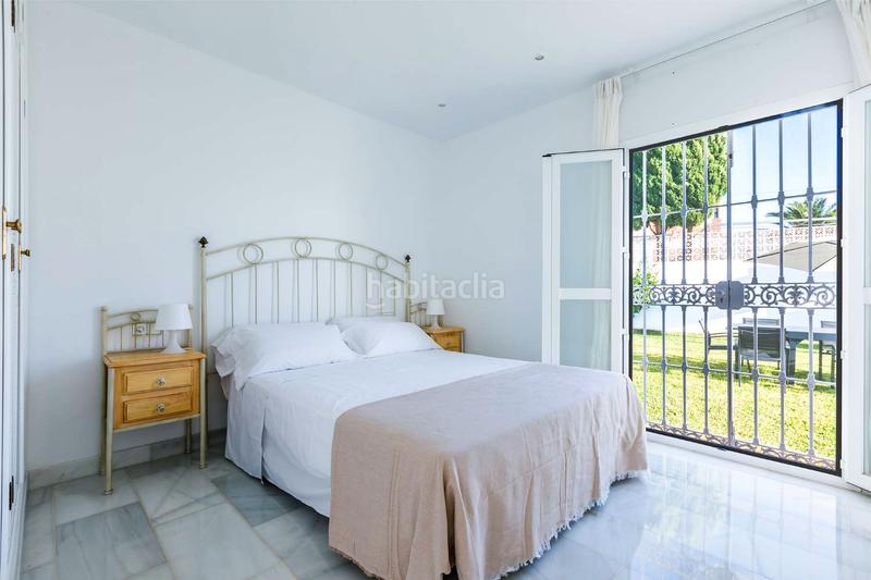 Foto 45728b34-2e0a-4f9f-9214-727fee0303af. Chalet avec parking piscine dans Caleta de Velez