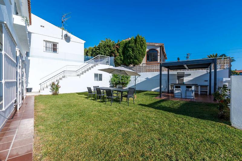 Foto 59baef12-cb50-4339-b992-c127e94afda5. Chalet avec parking piscine dans Caleta de Velez