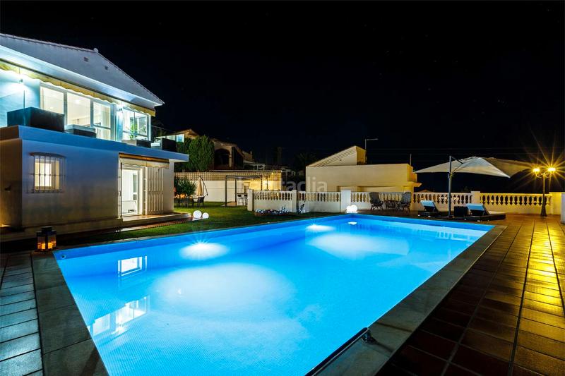 Foto 74c87575-4de6-4201-ae0b-c0f453288eaa. Chalet avec parking piscine dans Caleta de Velez