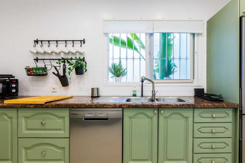 Foto de4beb7b-6d12-4fd1-b788-ed41f1f5dc42. Chalet avec parking piscine dans Caleta de Velez