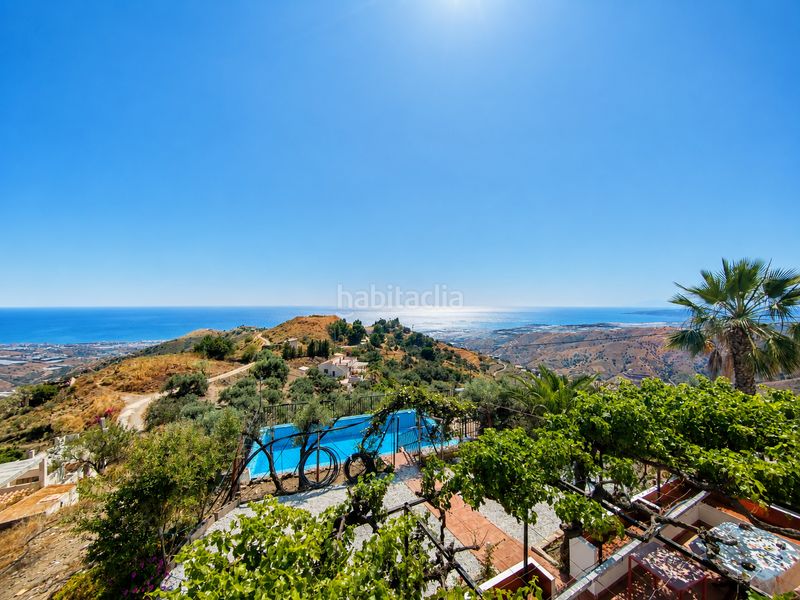Foto 00b747db-f00b-489e-a5f6-f007d413d479. Lloguer masia amb piscina a Torrox pueblo Torrox
