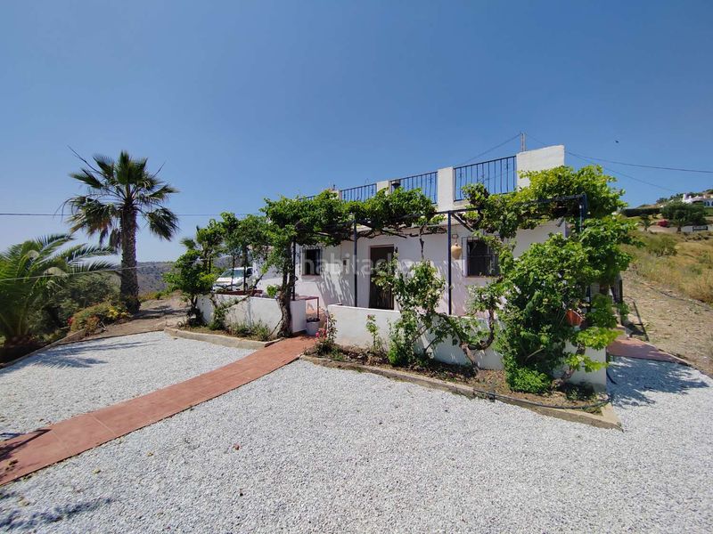Foto ba4ca27c-17f0-446d-9b24-54137625a77b. Lloguer masia amb piscina a Torrox pueblo Torrox