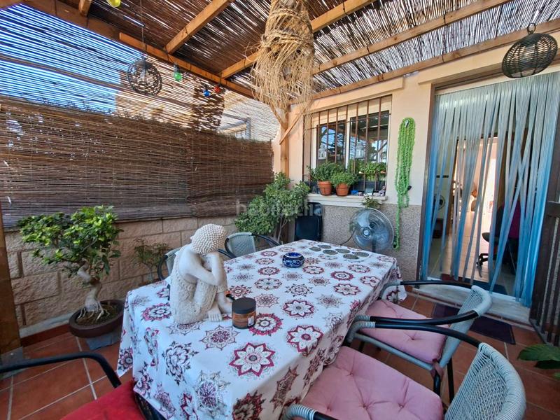 Foto b0735adf-1778-49f6-bf2c-ed17b7b59fd6. Casa adosada en Almayate Bajo