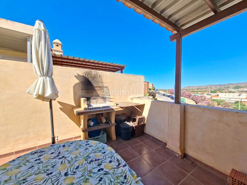 Foto eeac0ac7-0bd4-42c0-a07f-2a361d184432. Casa adosada en Almayate Bajo