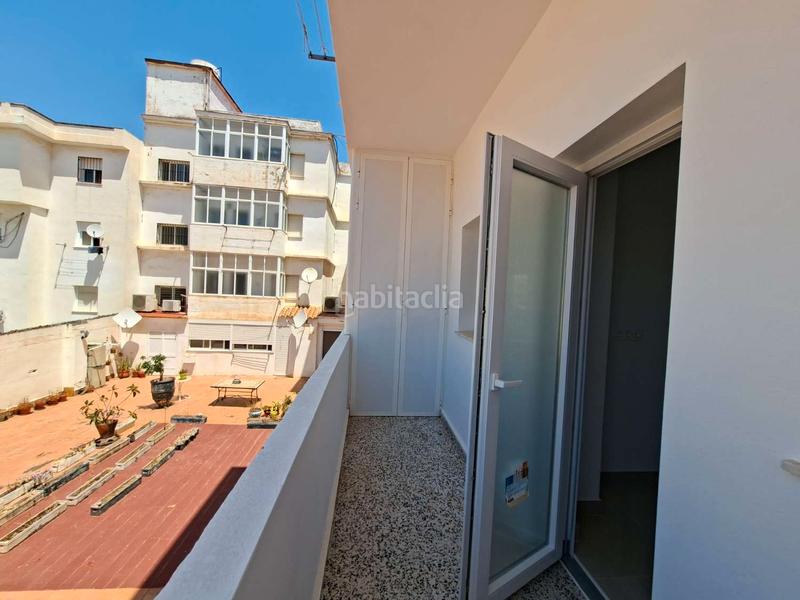 Foto ab438c06-095b-4861-9423-bd5c69c80c05. Piso en Hispanidad - Vivar Téllez Vélez - Málaga
