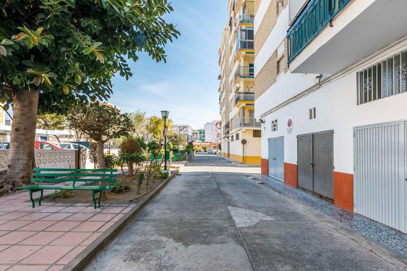 Foto fa491de5-b89c-435d-8e2c-57399aec4ee3. Appartement avec parking dans Poniente-Faro Torre del Mar