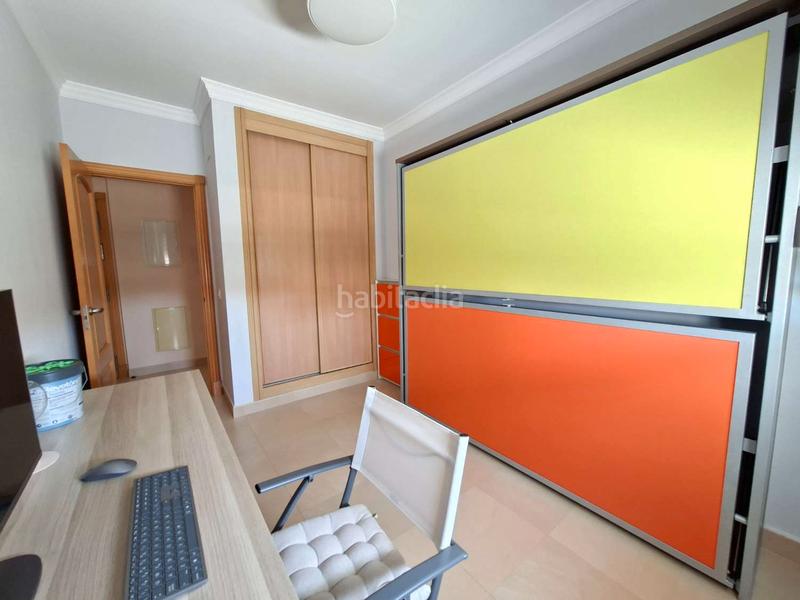 Foto 2bdddefb-6ef6-4a36-bd53-8be80783d4cc. Piso en Caleta de Velez