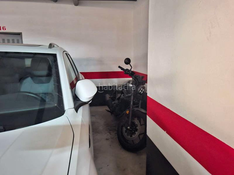 Foto c8b61d5e-b5df-4133-ab87-36d8cf4ff6e6. Piso en Caleta de Velez