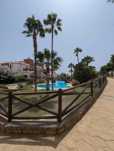 Foto d4990889-18db-4b0f-a2c9-f7dc0219992a. Piso en Caleta de Velez